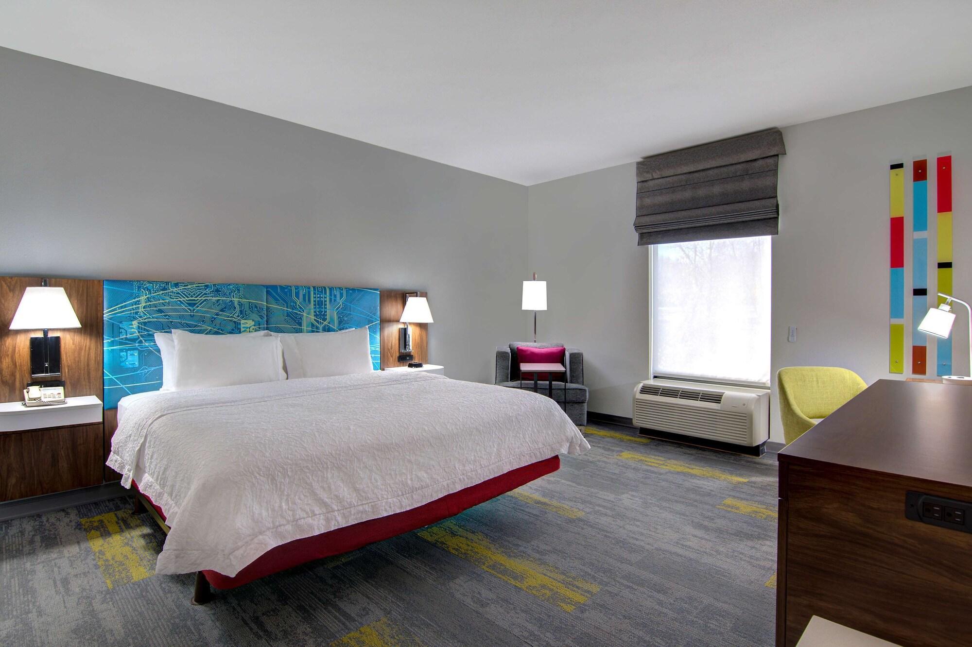 Hampton Inn Файетвил Екстериор снимка